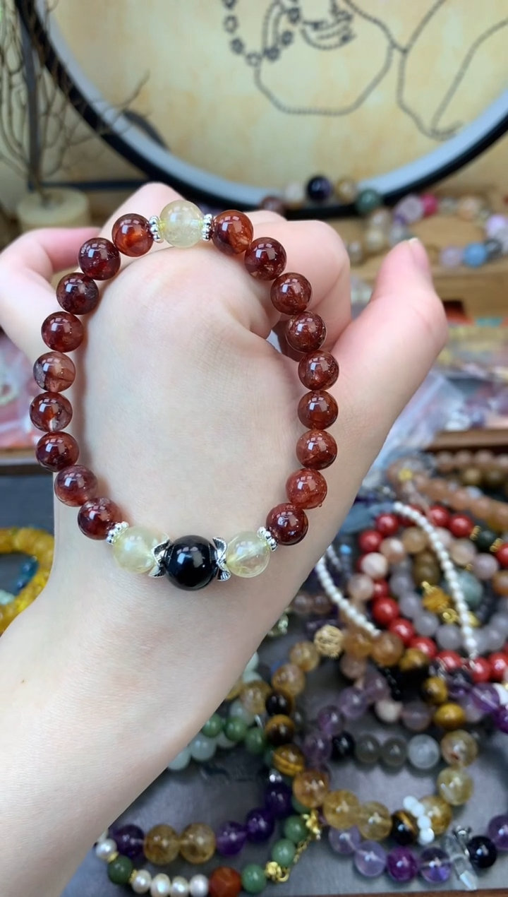 【闪购商品】水晶手链未镶嵌300手串