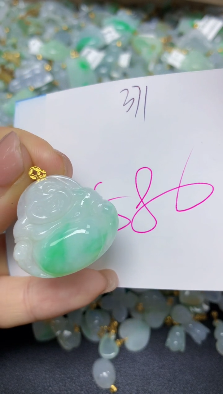 【闪购商品】翡翠挂件18K金镶嵌 天然翡翠A货