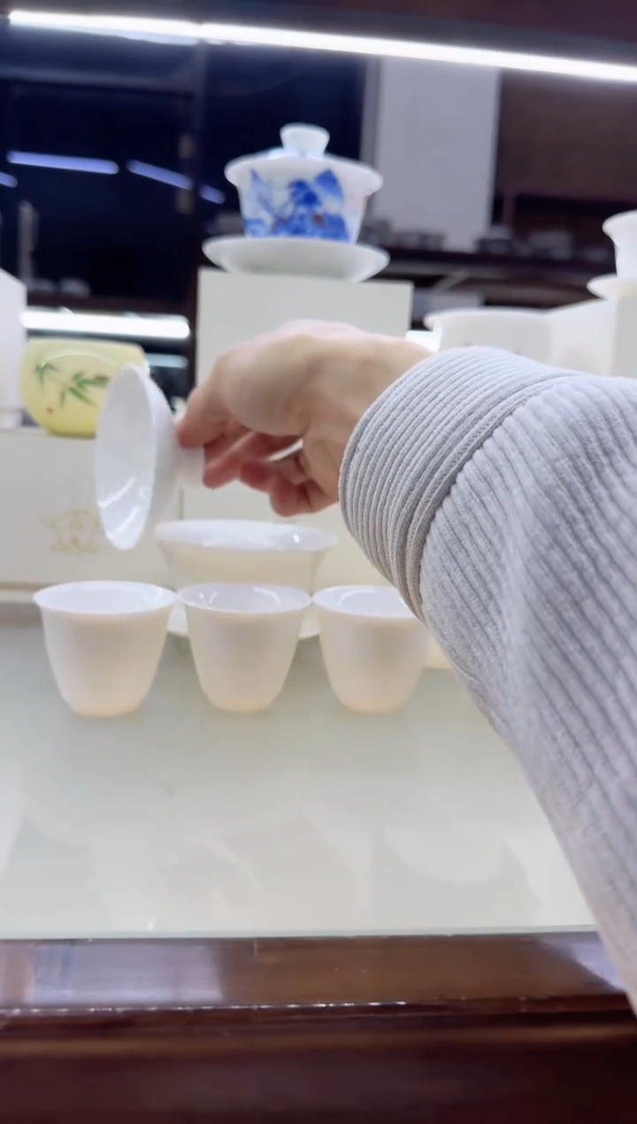 【闪购商品】瓷片言泥言泥言泥@YN