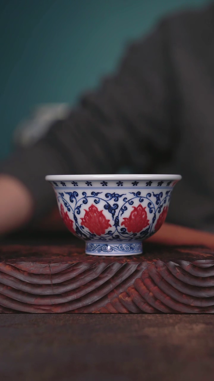 【闪购商品】阳春白雪釉里红就是好