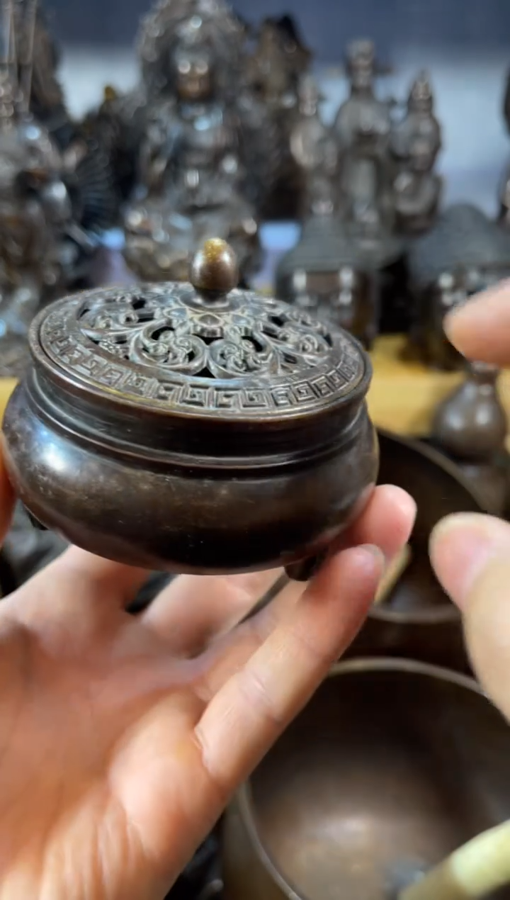 【闪购商品】1案台摆件  物品摆件