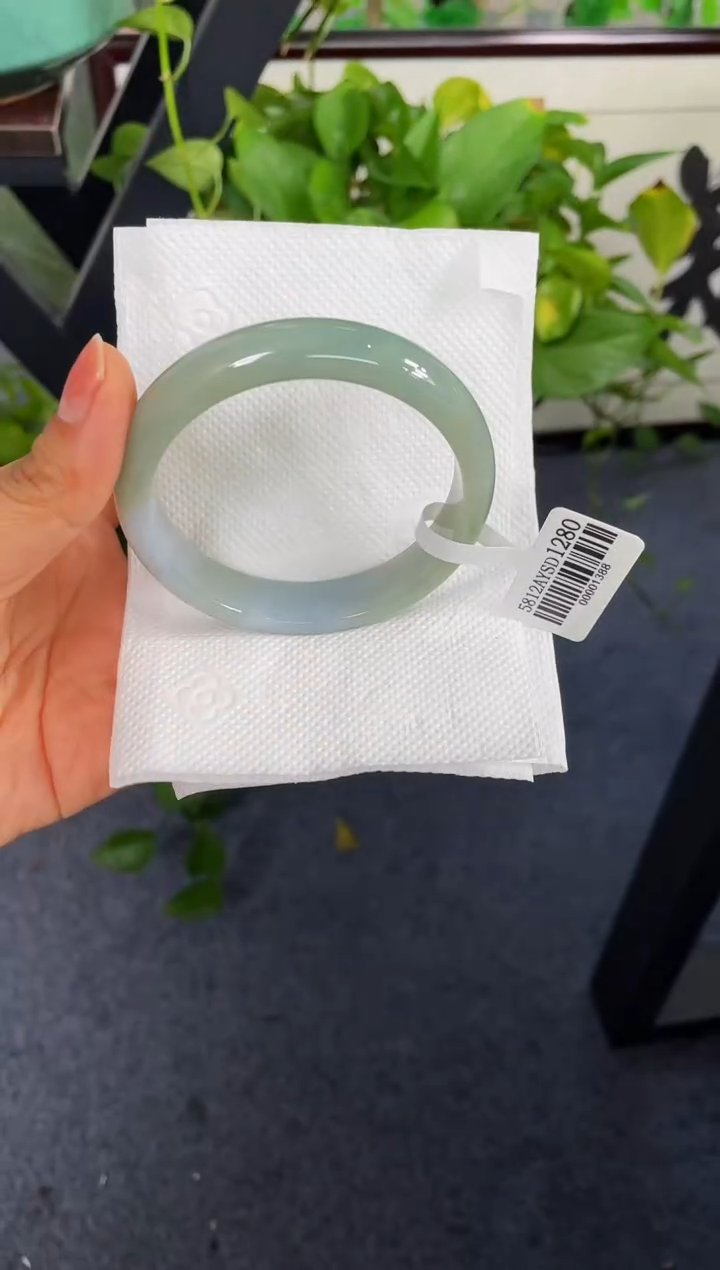未镶嵌手镯翡翠034-58