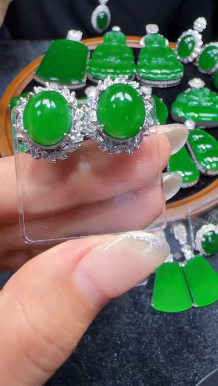 未镶嵌定制翡翠翡翠耳环89