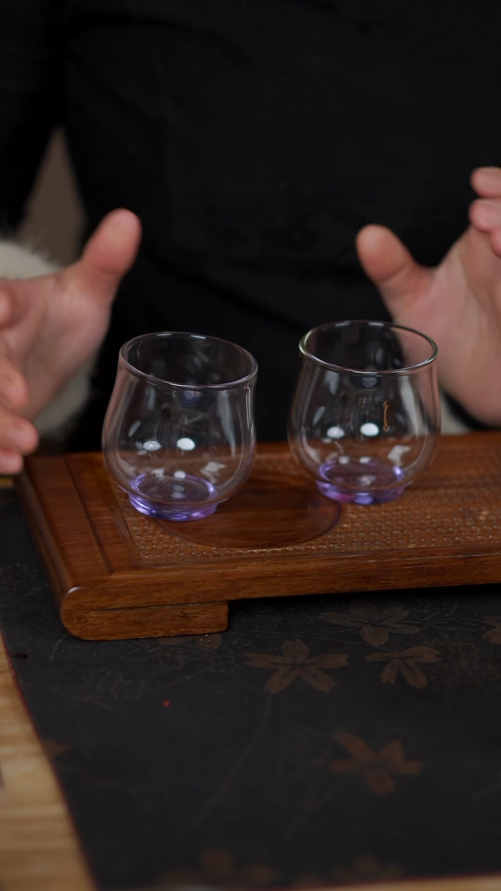 【闪购商品】紫底 对杯