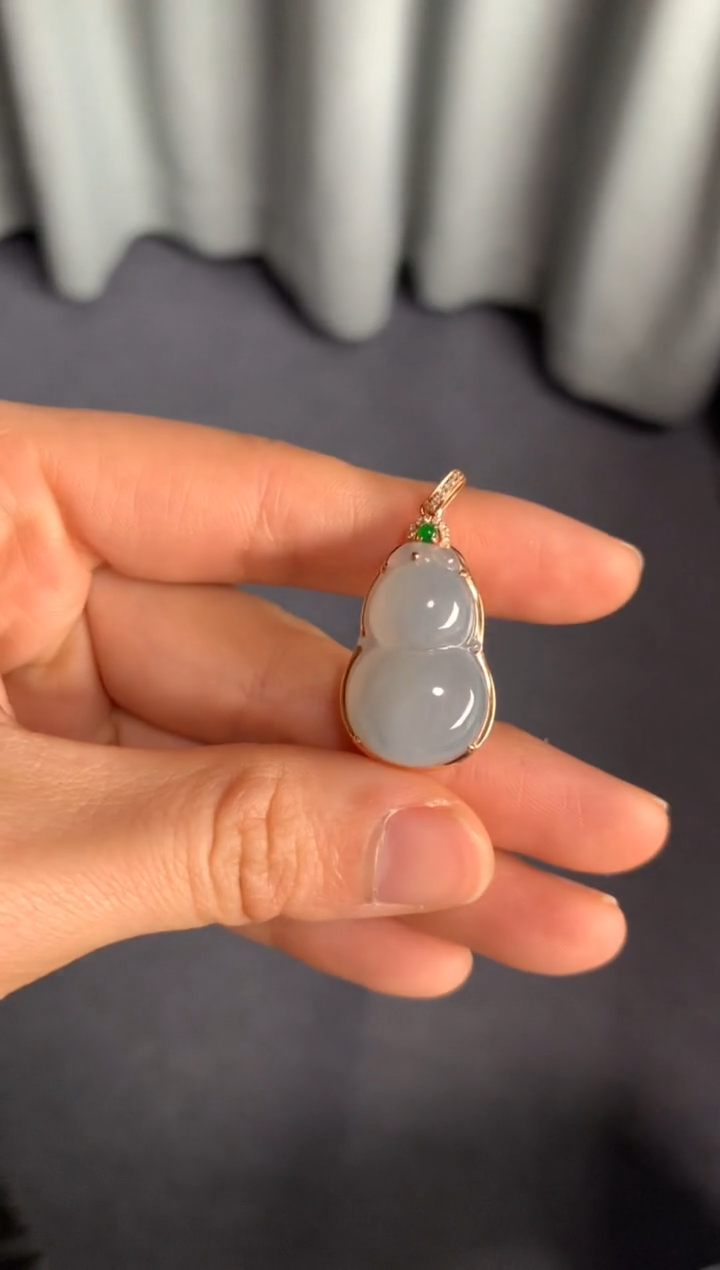 【闪购商品】翡翠颈饰18K金镶嵌吊坠