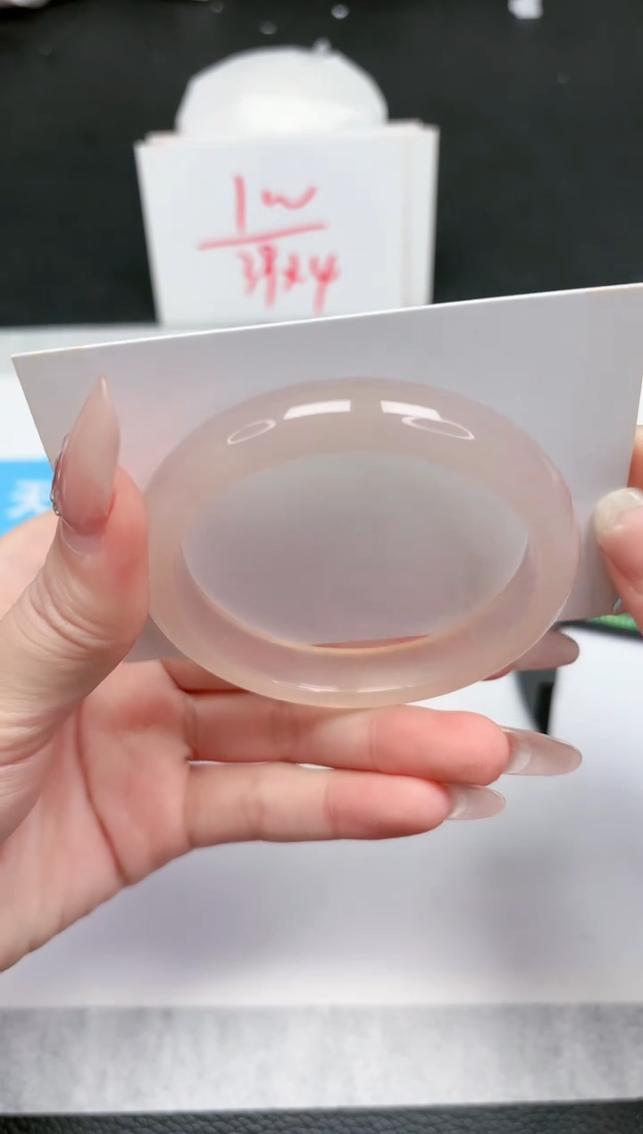 【闪购商品】石英质玉手镯未镶嵌767-55.2