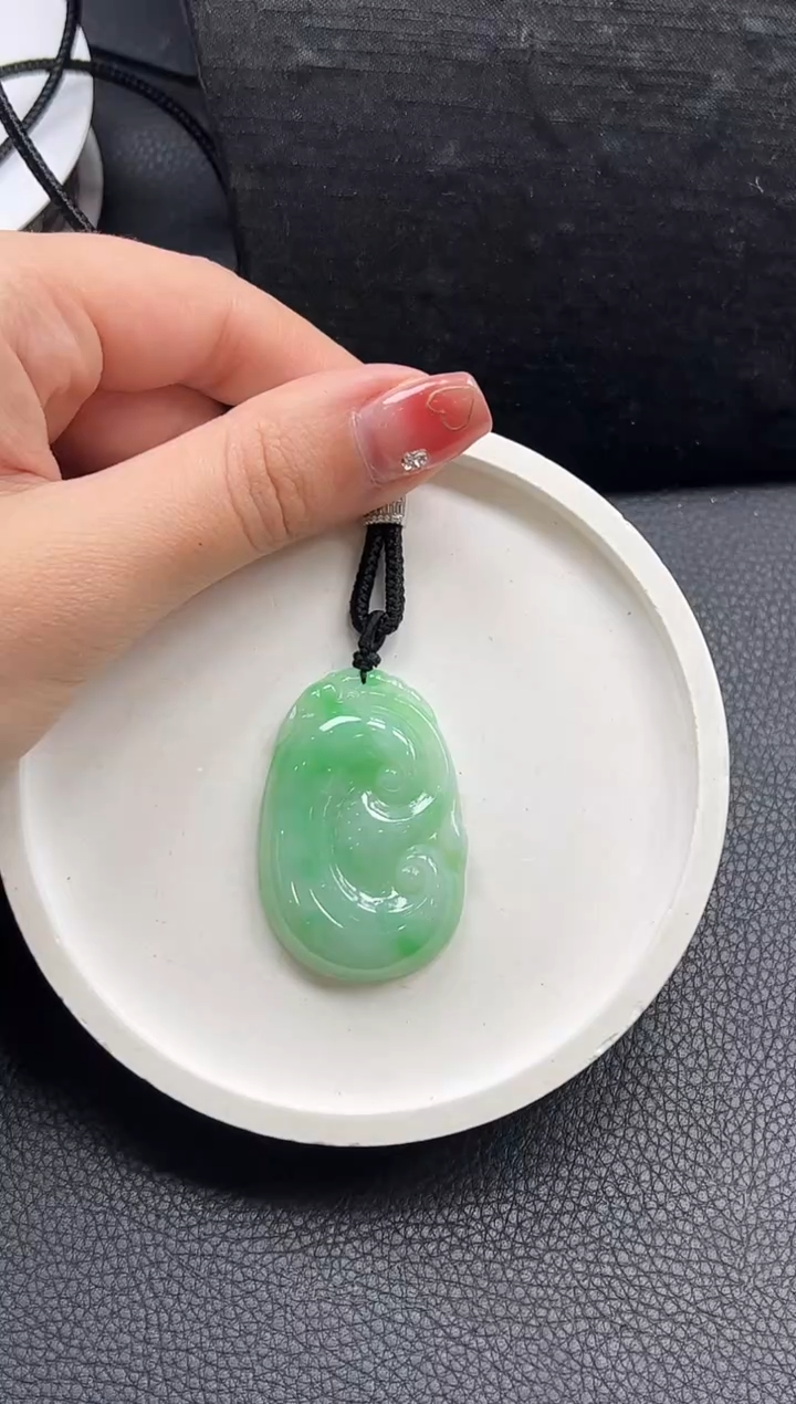 【闪购商品】翡翠颈饰未镶嵌YM1095-7如意