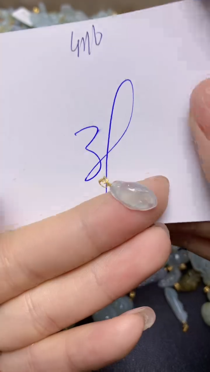 【闪购商品】翡翠挂件18K金镶嵌 天然翡翠A货