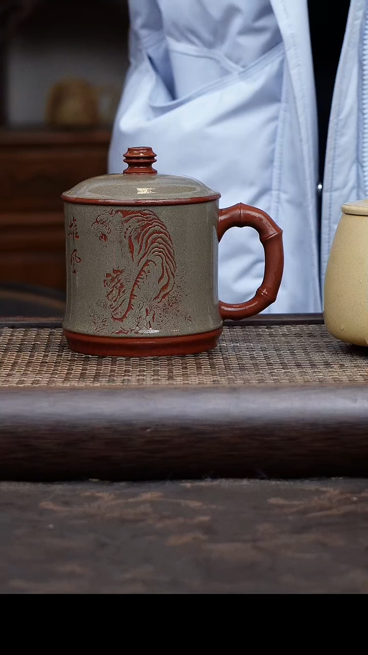 【闪购商品】紫砂茶杯粉浆竹节虎