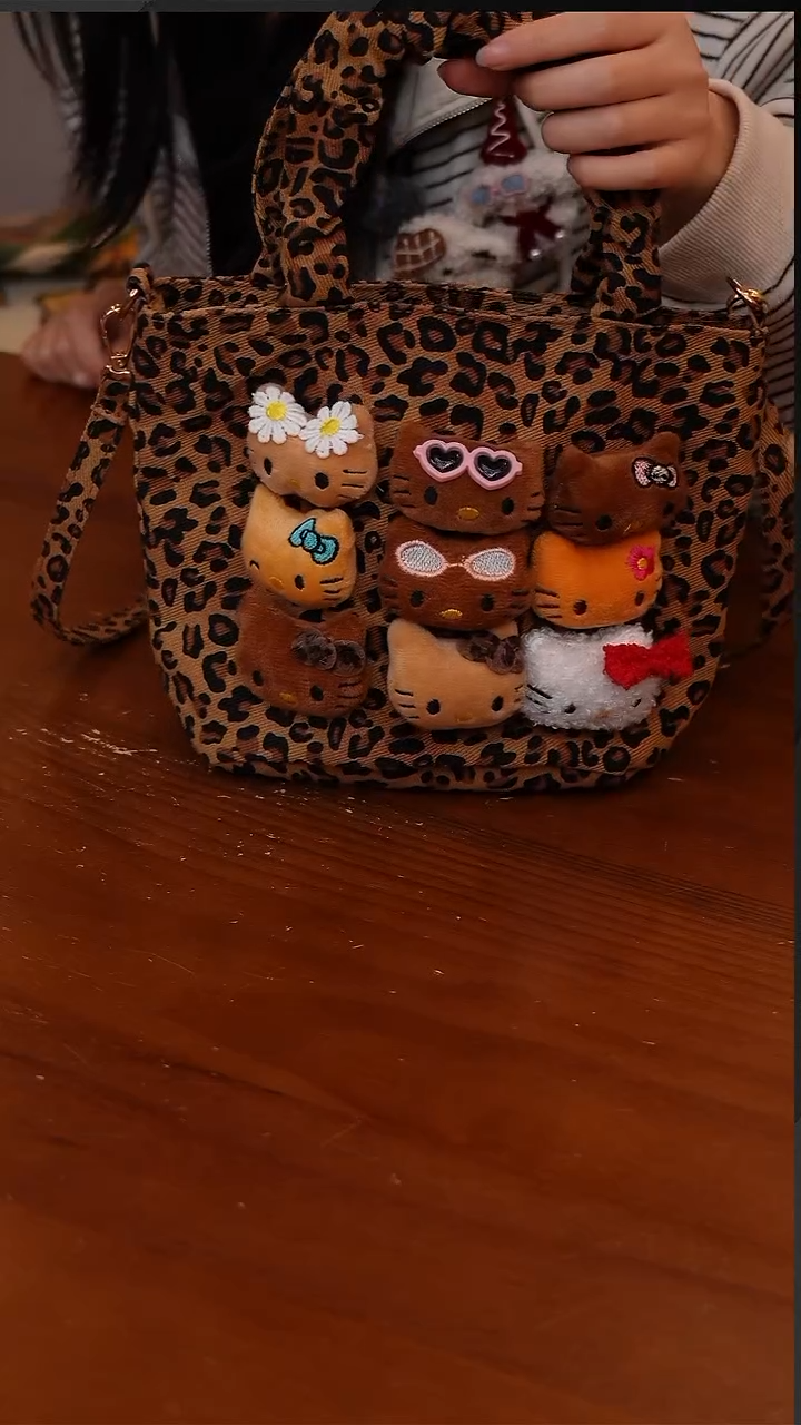 陶105-豹纹棕色手提水桶包-CF6147