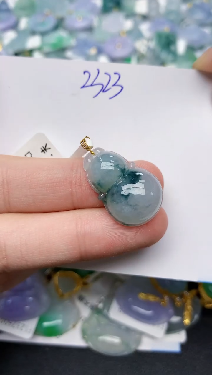 颈饰18K金镶嵌翡翠天然缅甸A货翡翠百元以上9元证书费自理