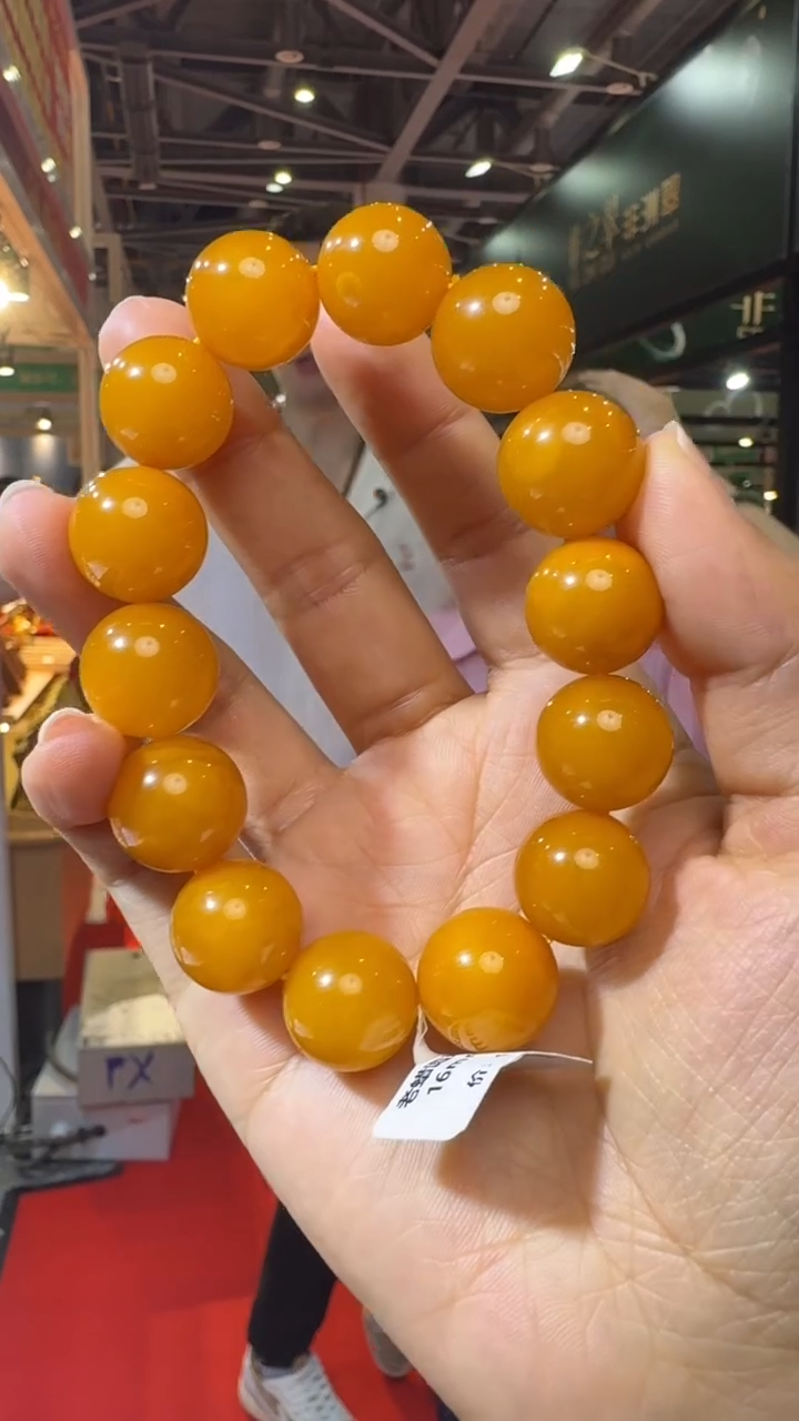 未镶嵌琥珀手链杭州珠宝展假一罚十