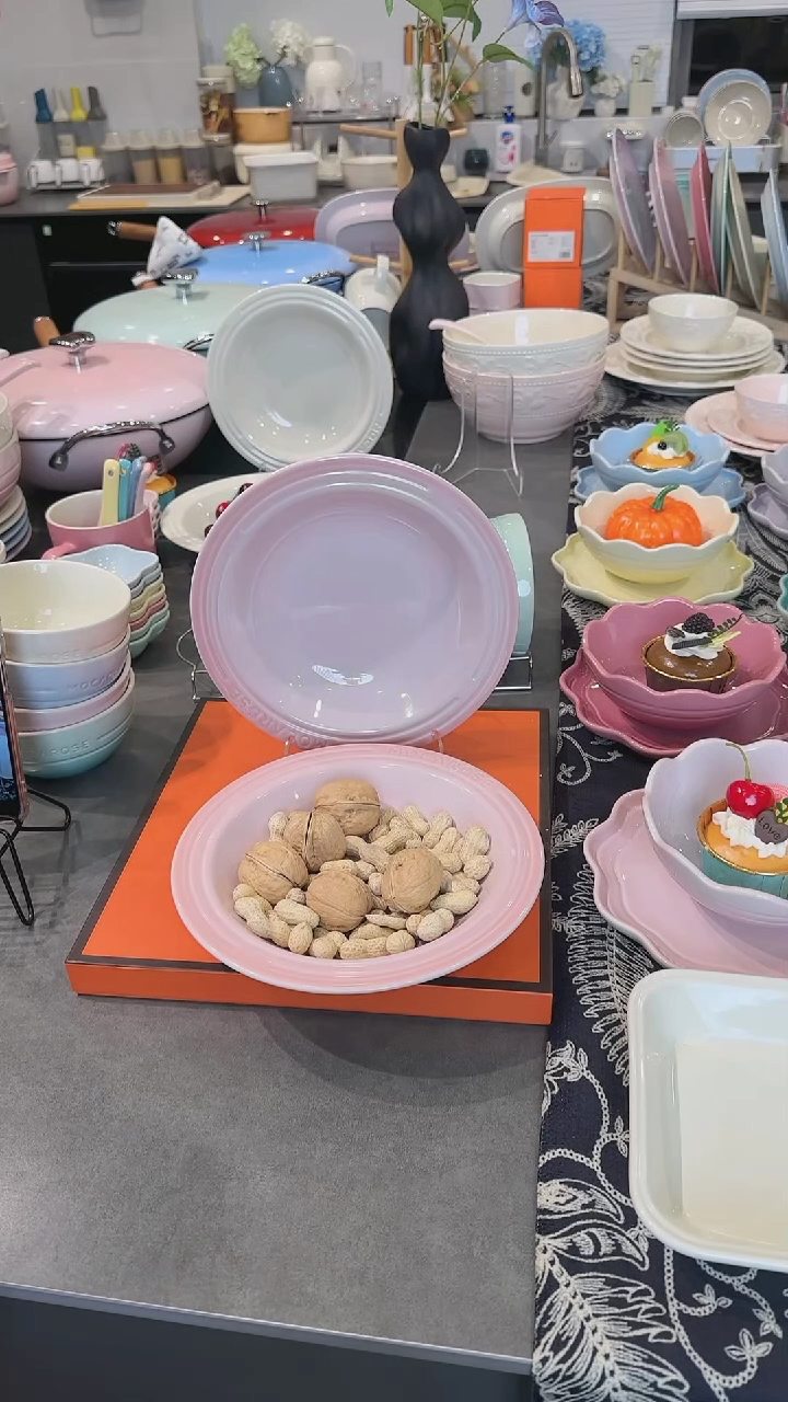 【闪购商品】瓷【2个装】樱花粉草帽盘-20cm