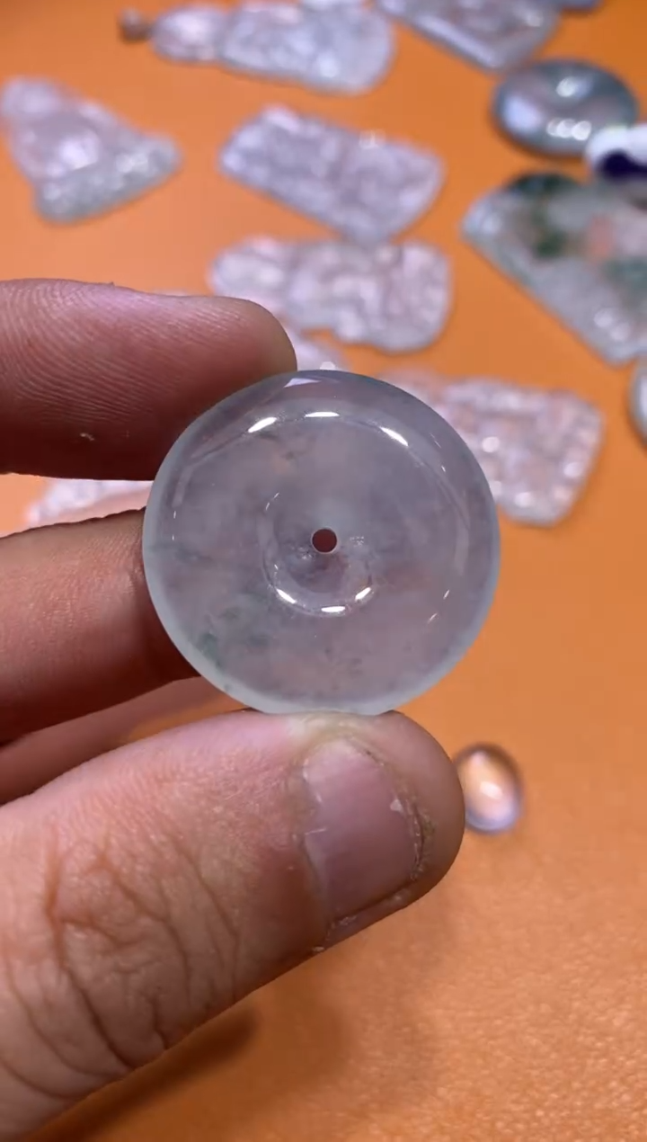 【闪购商品】翡翠吊坠(不含链)未镶嵌扣子3580