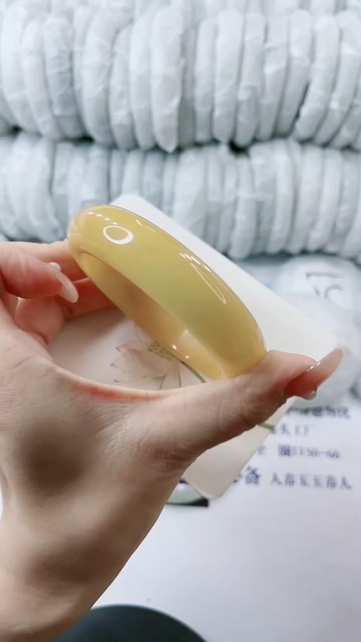 【闪购商品】石英质玉手镯未镶嵌0078733110-多样性发货