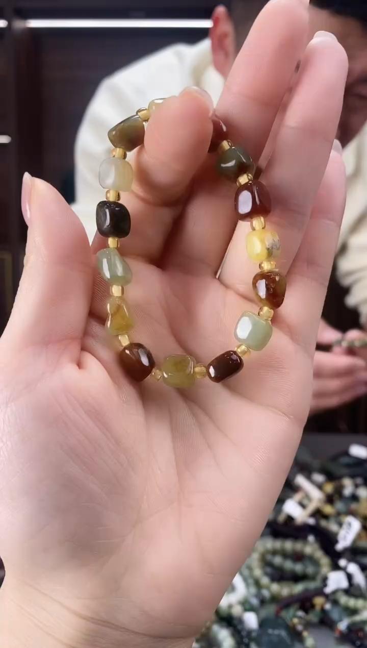 【闪购商品】和田玉颈饰未镶嵌多样性发货，拍一发一