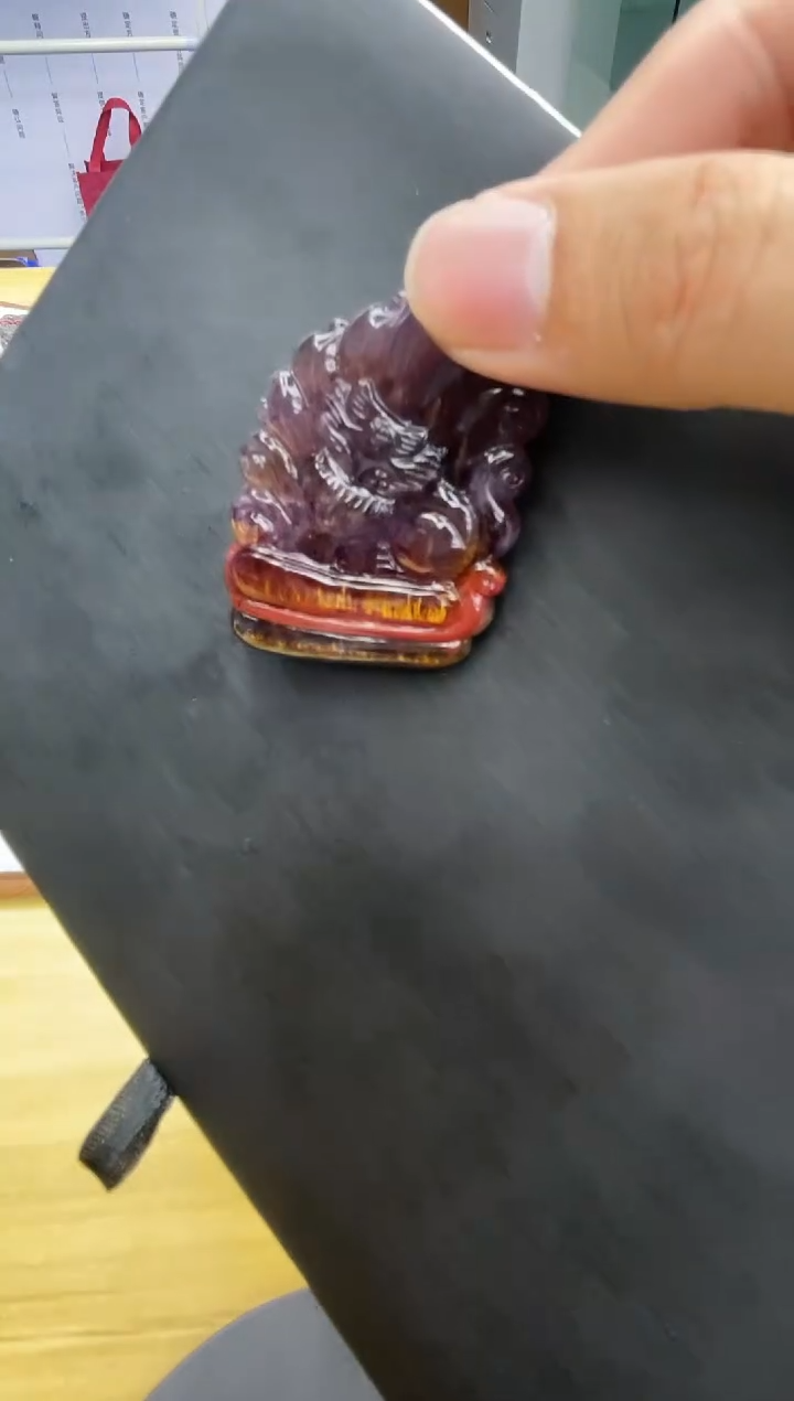 【闪购商品】水晶吊坠(不含链)未镶嵌极光23雕刻件 多样性发一