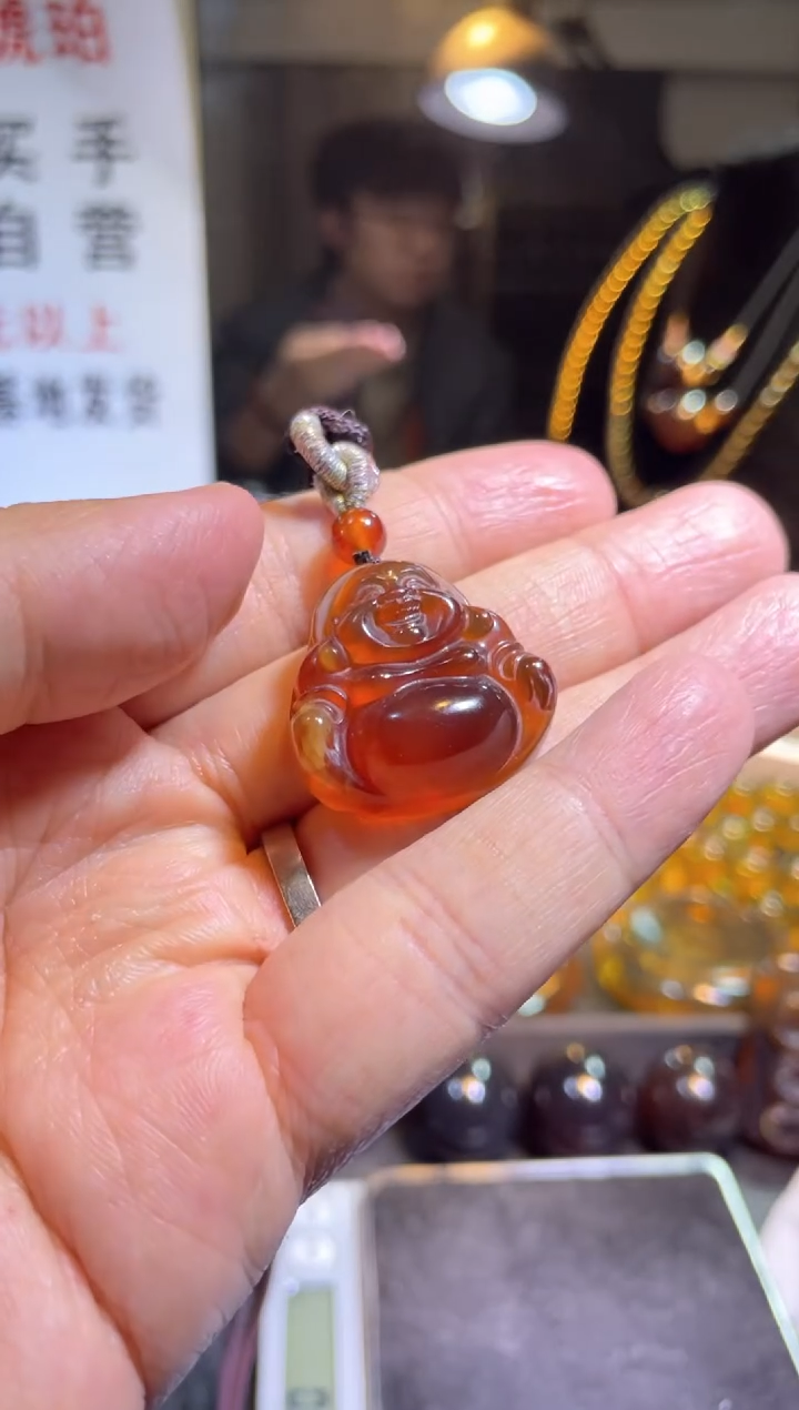 【闪购商品】琥珀裸石未镶嵌红蜜 大肚佛