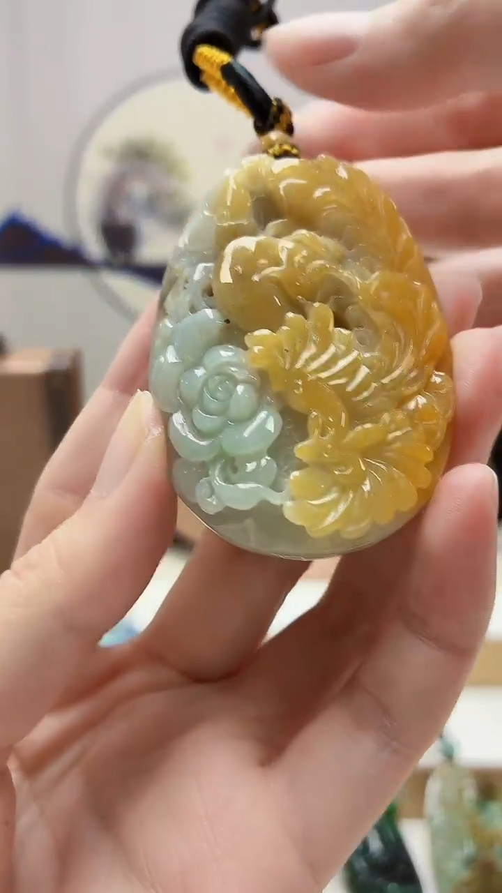 未镶嵌定制翡翠5060zm-毛货挂件74凤凰