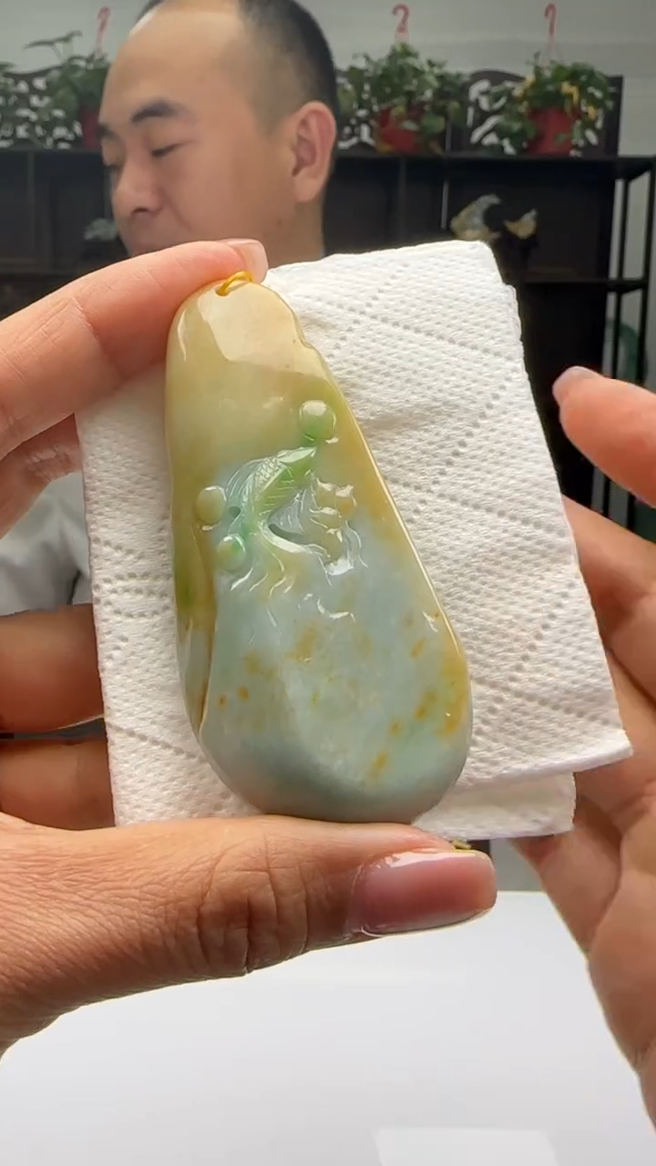 【闪购商品】翡翠颈饰未镶嵌天然翡翠A货吊坠