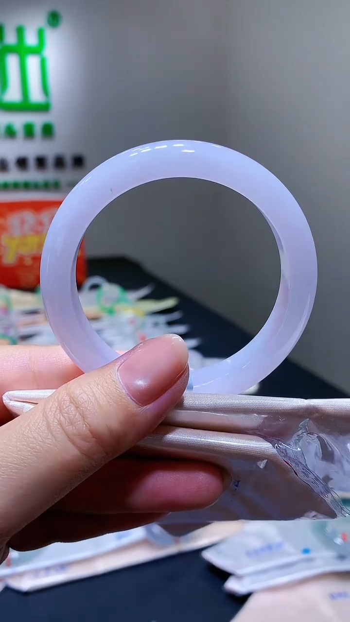 未镶嵌手镯翡翠-k87  天然缅甸A货翡翠55.6正圈