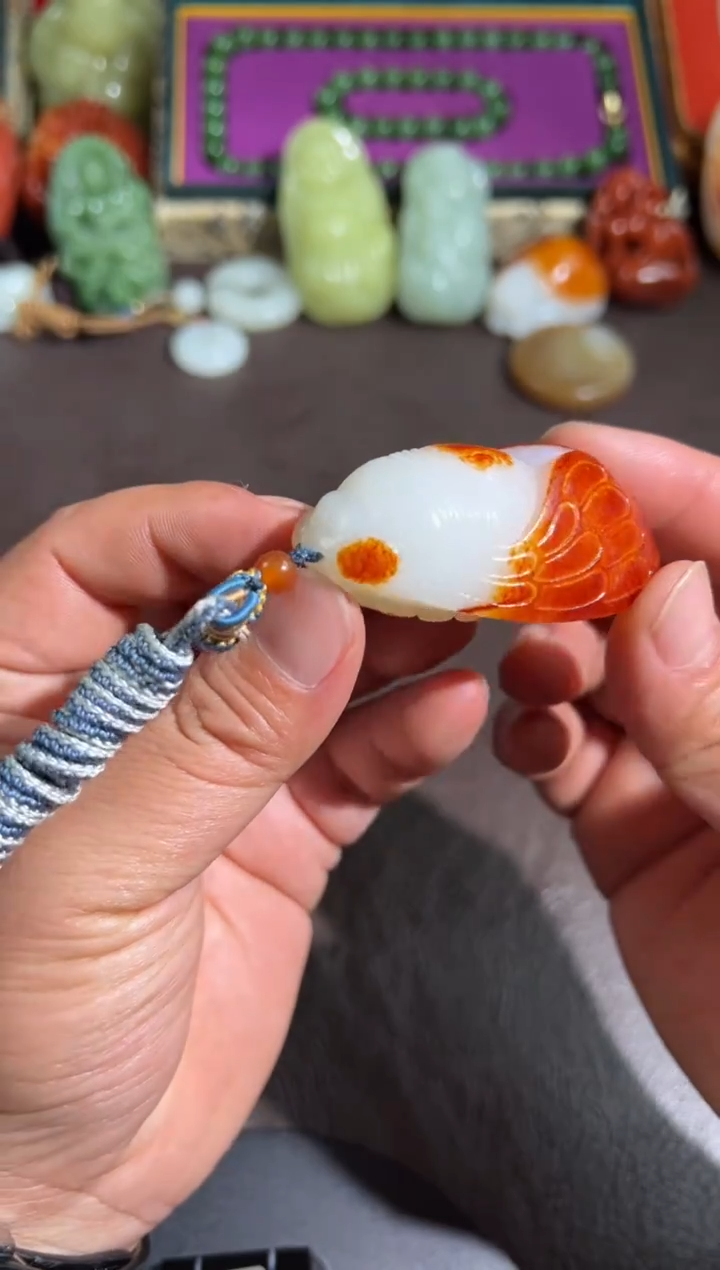 未镶嵌和田玉把件秋****.和田玉