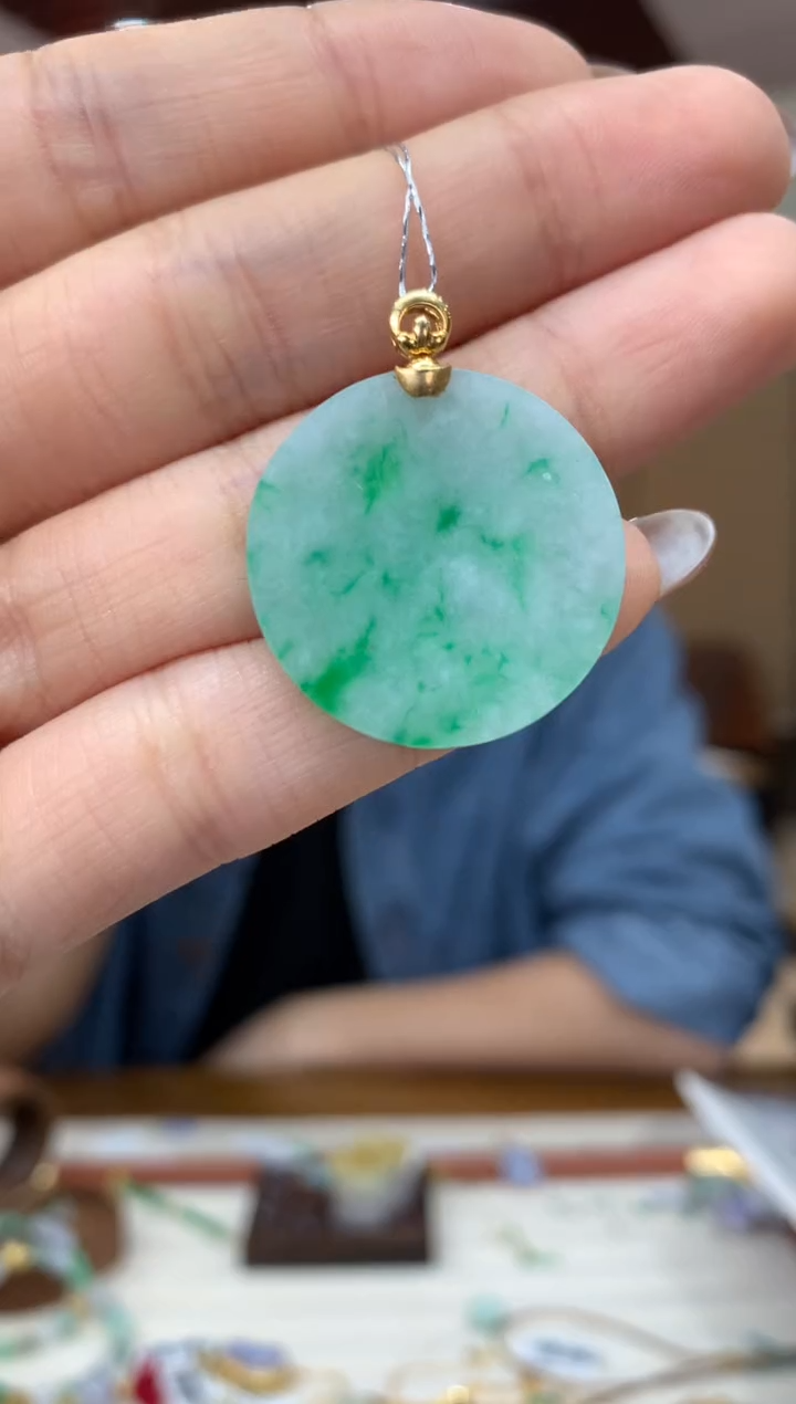 吊坠(不含链)18K金镶嵌翡翠无事牌