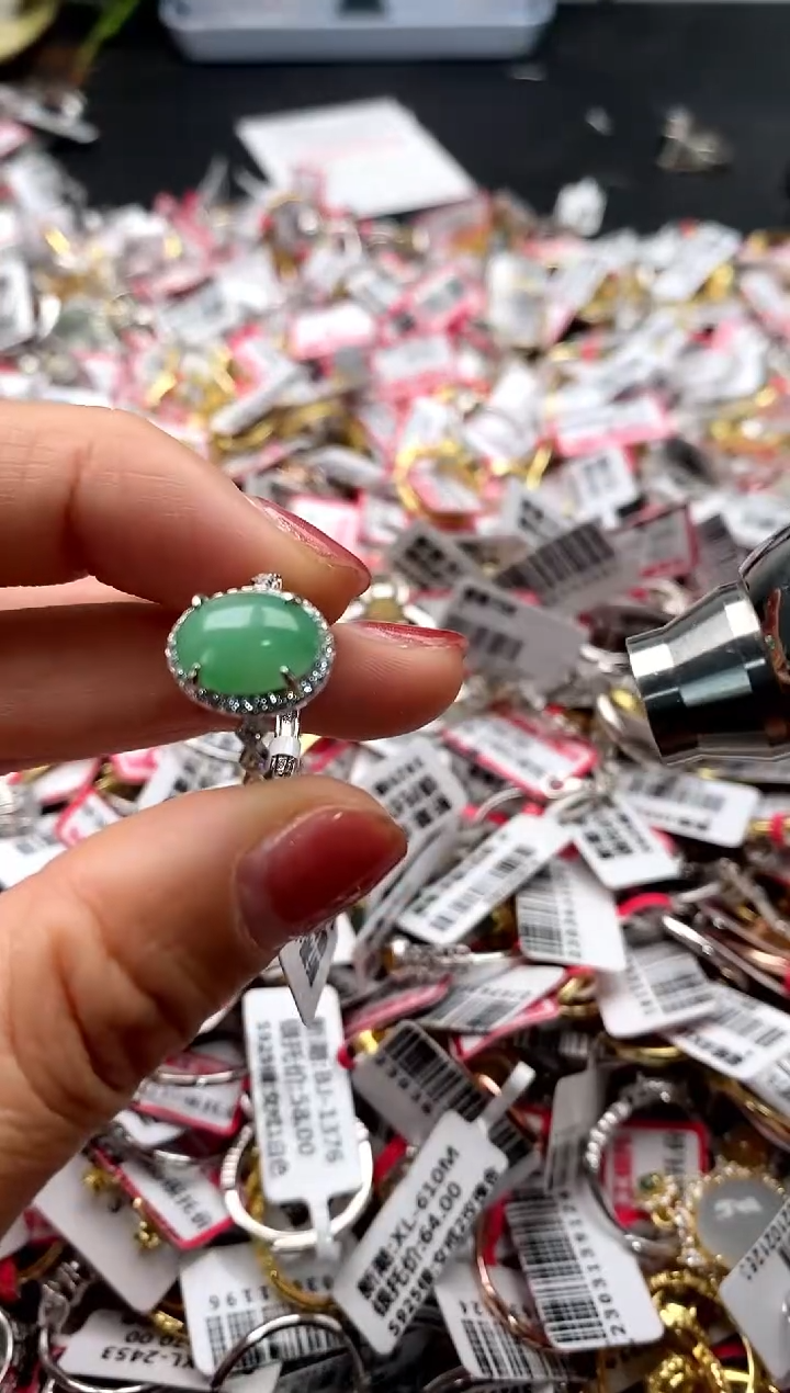 【闪购商品】翡翠戒指银S925镶嵌4444444     1