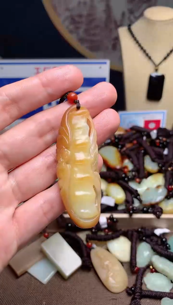 【闪购商品】和田玉颈饰未镶嵌1