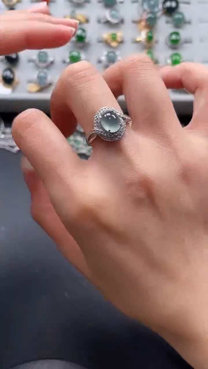 【闪购商品】翡翠戒指银S925镶嵌567547654