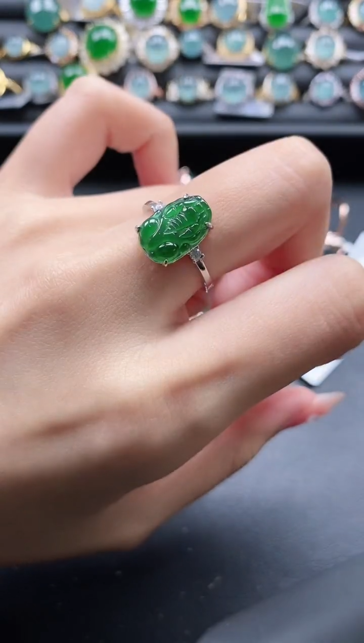 【闪购商品】翡翠戒指银S925镶嵌1111
