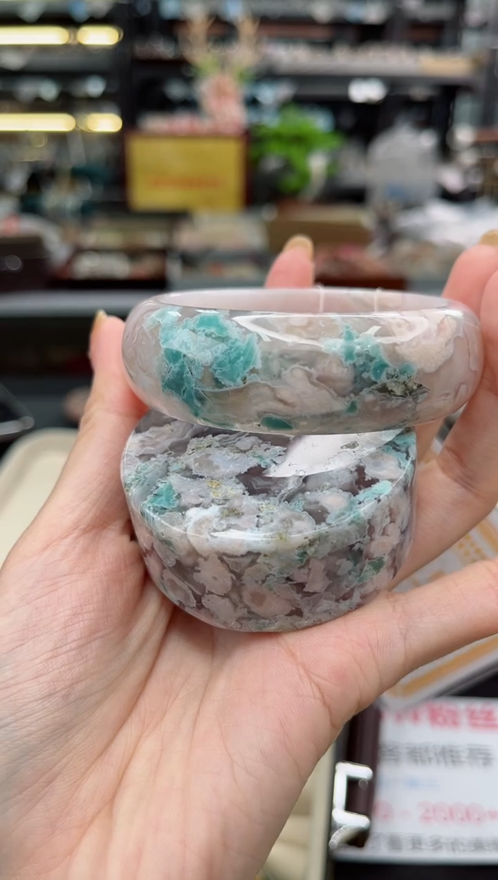 【闪购商品】石英质玉手镯未镶嵌59圈口（赠品镯心）S9385