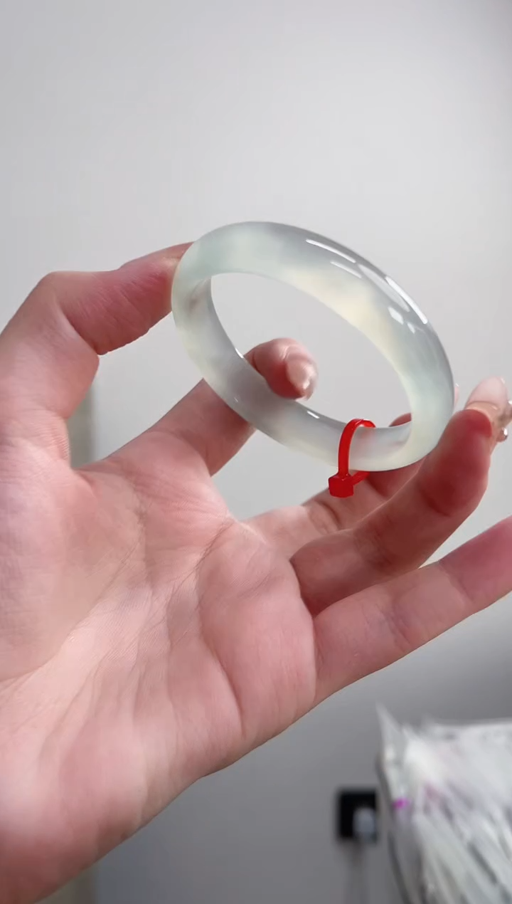 【闪购商品】玛瑙/玉髓手镯未镶嵌50圈 需要包容