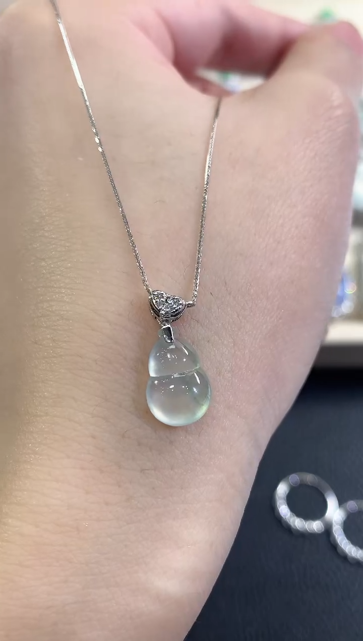 套链18K金镶嵌翡翠冬日珠宝W17