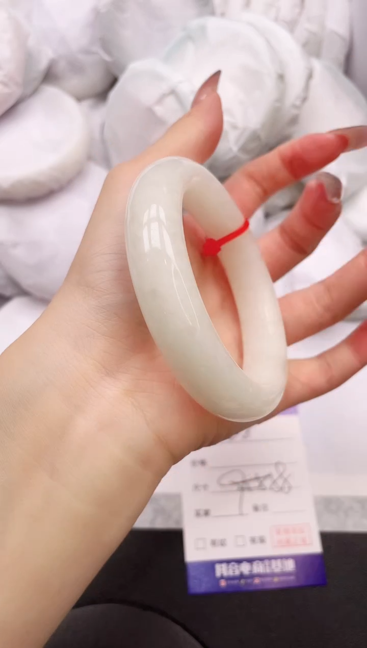 【闪购商品】和田玉手镯未镶嵌3K438-58