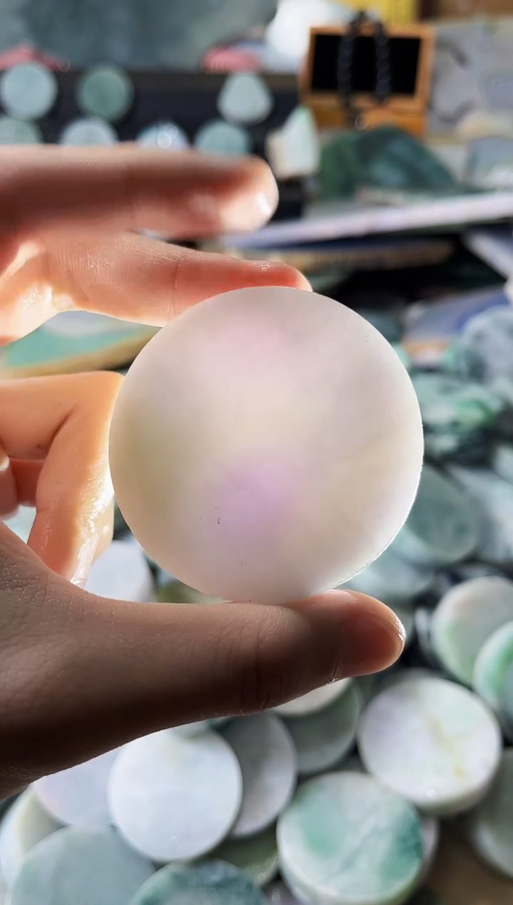 【闪购商品】翡翠颈饰未镶嵌A货吴平909