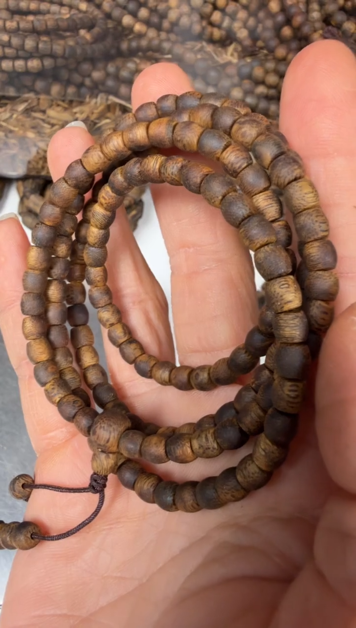 沉香手串05红油千里香古珠棋楠沉香手串11