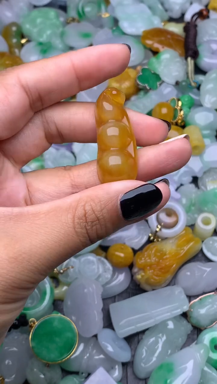 翡翠未镶嵌颈饰天然缅甸翡翠吊坠