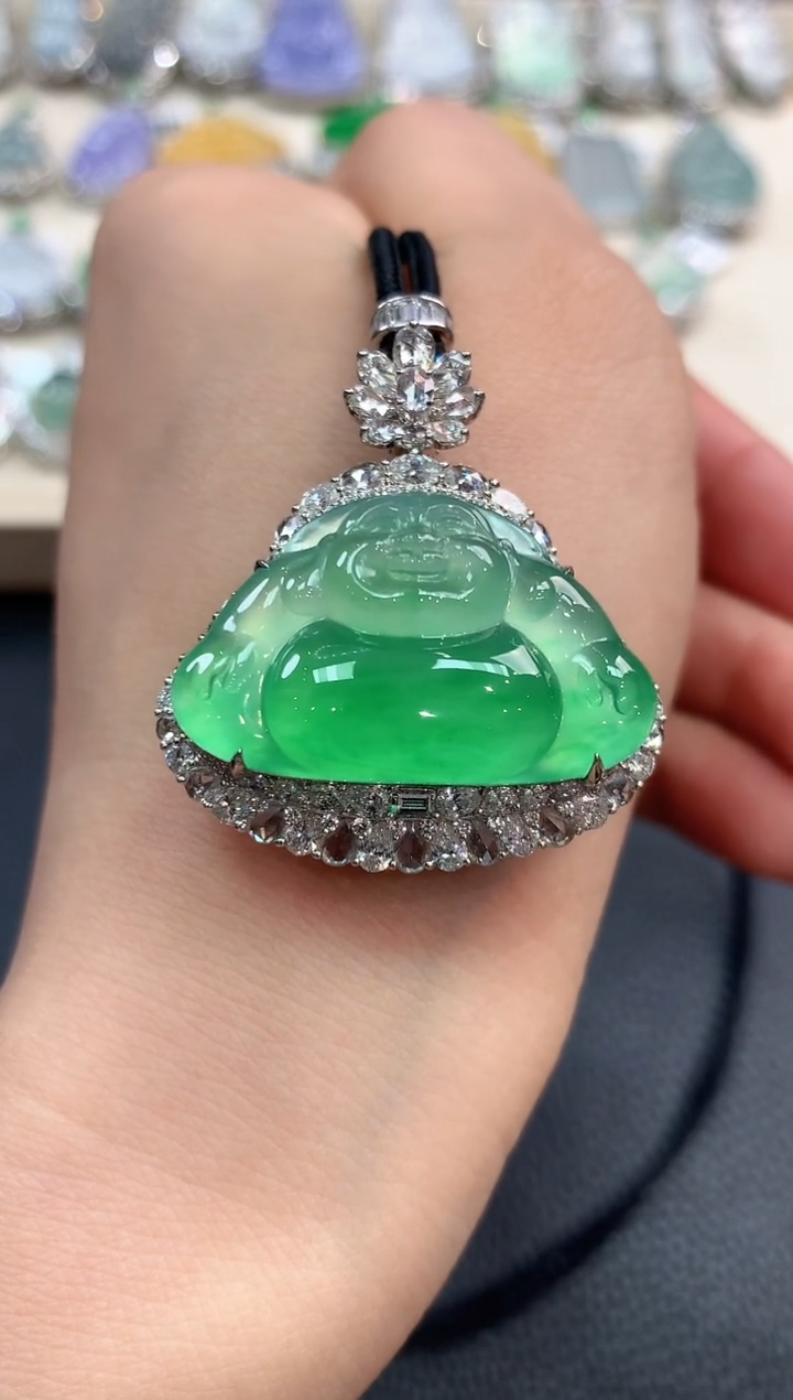 【闪购商品】翡翠吊坠(不含链)18K金镶嵌v33       