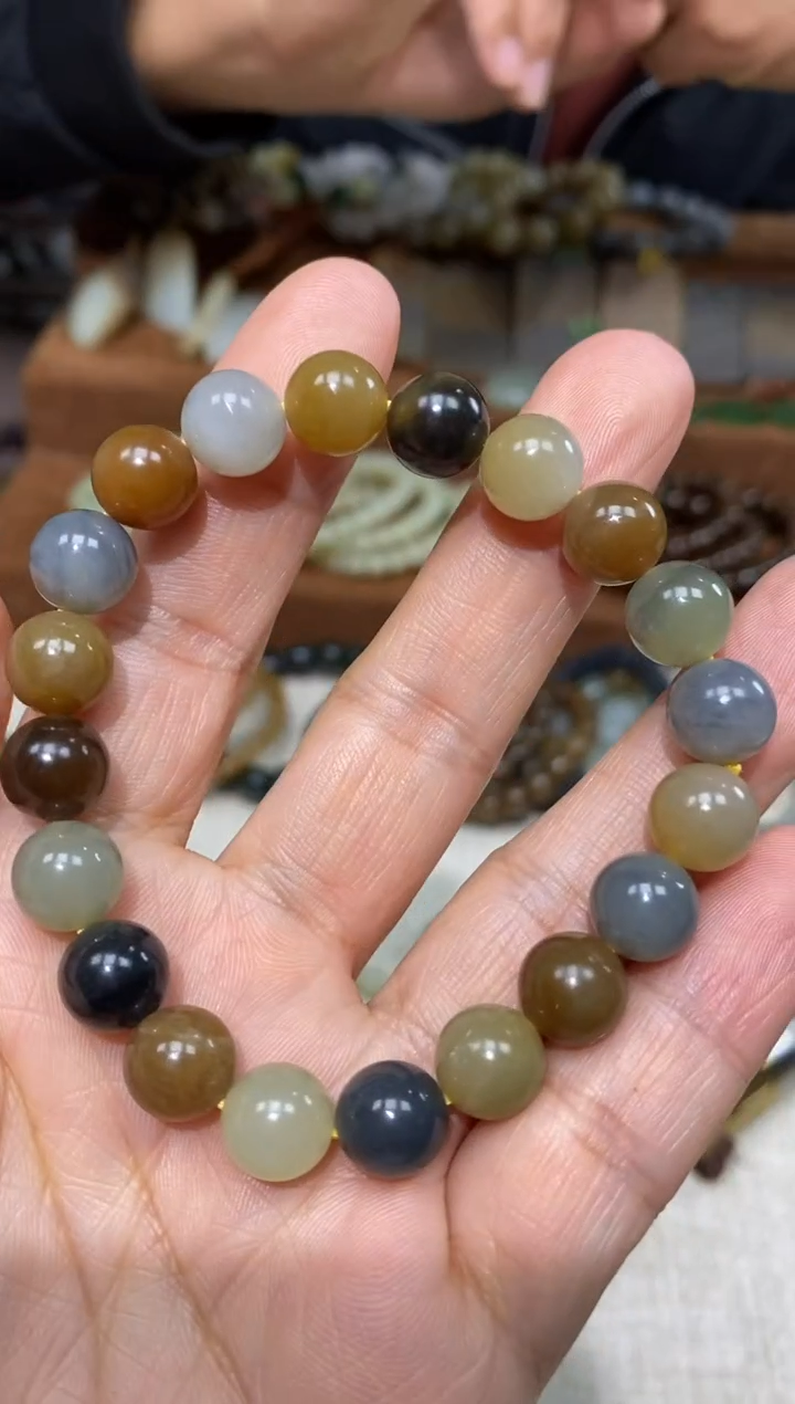 【闪购商品】和田玉手链未镶嵌颜色多样性发货拍一发一