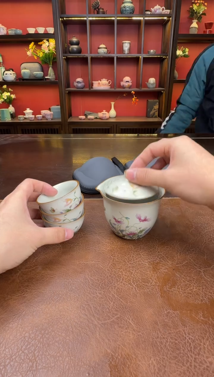 这是真便宜-旅行茶具