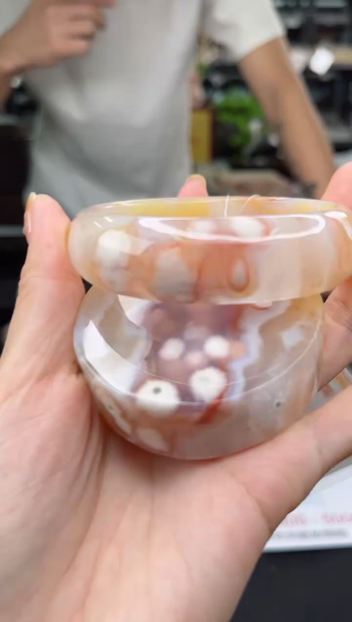 【闪购商品】石英质玉手镯未镶嵌62圈口（赠品镯心）3681386