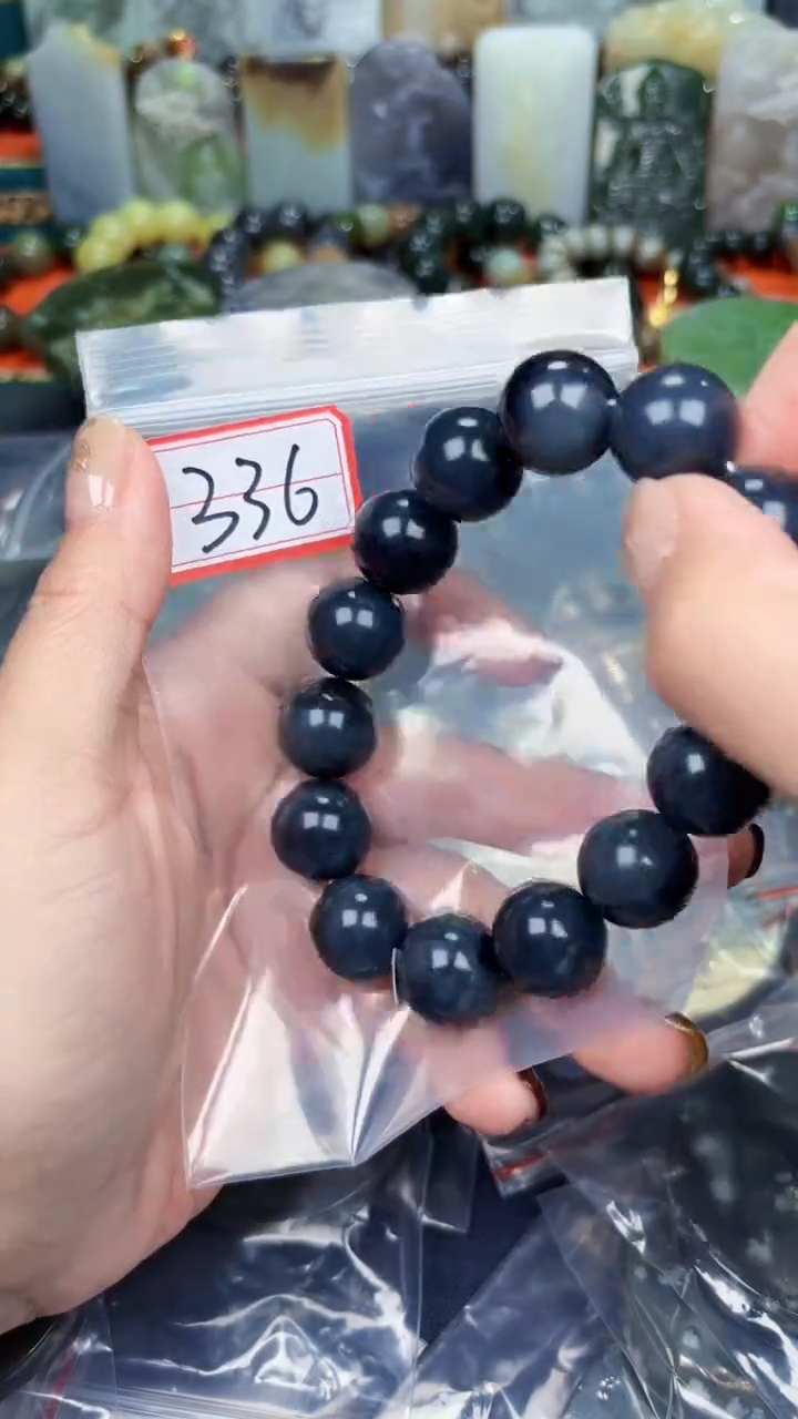 颈饰未镶嵌和田玉和田玉