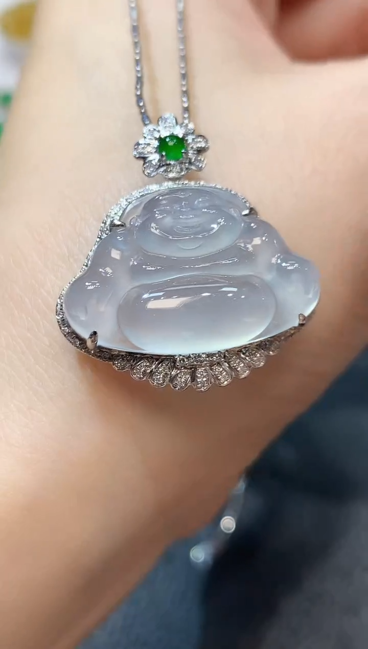 【闪购商品】翡翠吊坠(不含链)18K金镶嵌A34