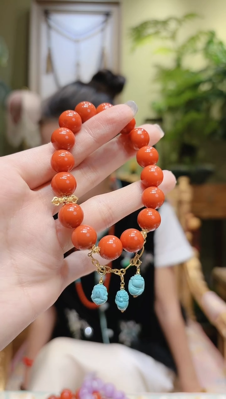 【闪购商品】南红玛瑙手串18K金镶嵌三绿松提溜圆珠南红手串