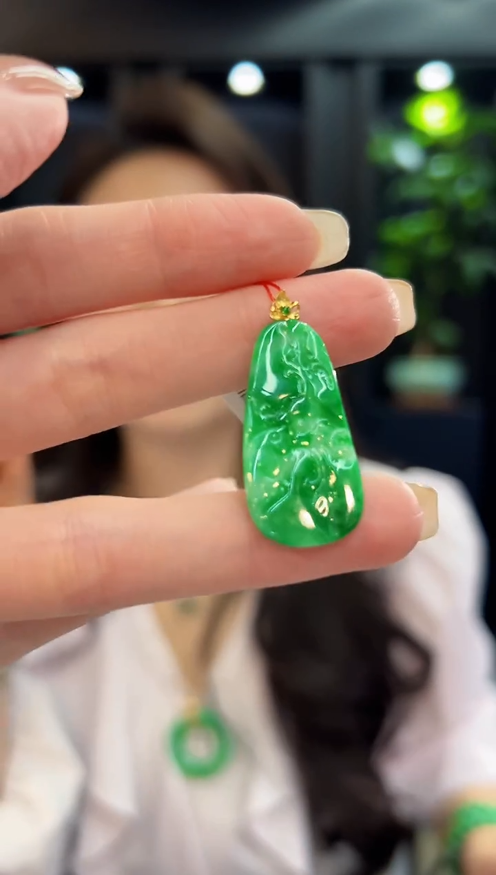 颈饰18K金镶嵌翡翠 缅料A货/支持复检/一件