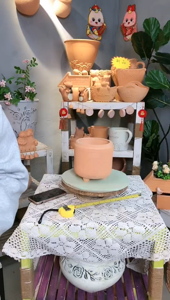 【闪购商品】红陶三足盆 红陶色