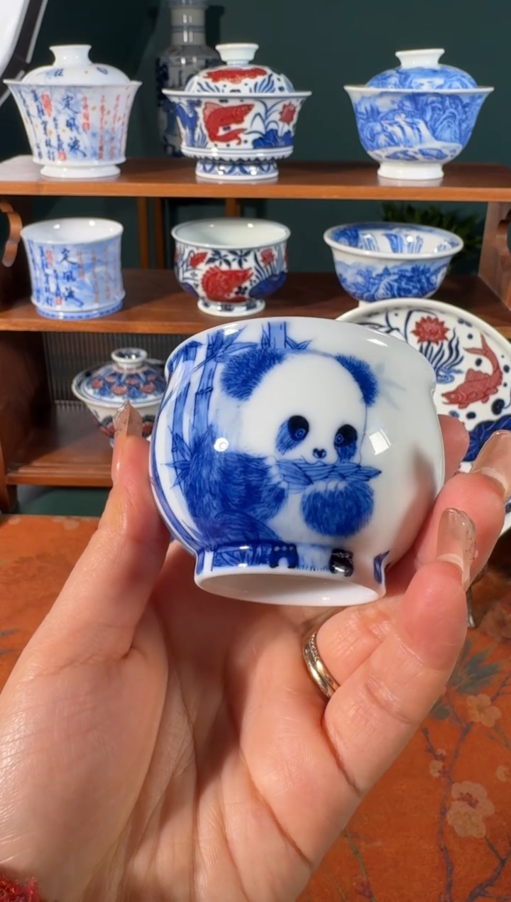 【闪购商品】杯画堂春熊猫小杯