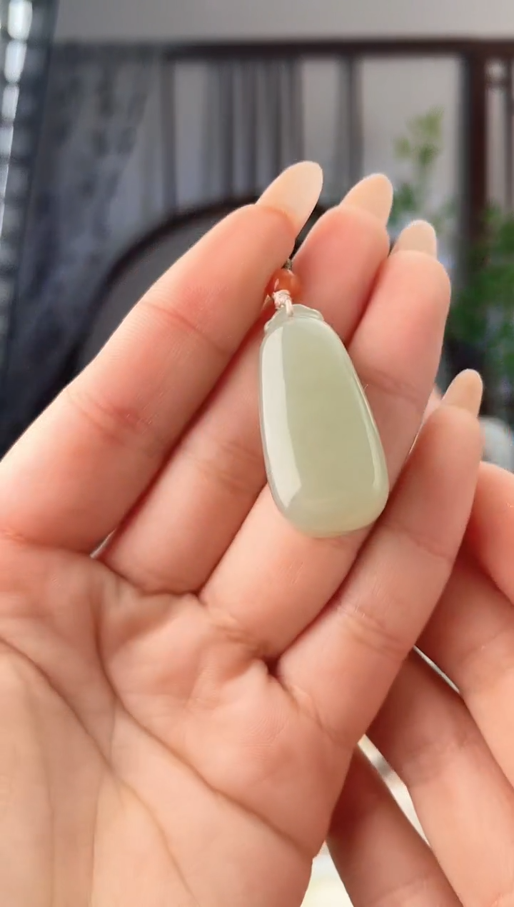 颈饰未镶嵌和田玉无事牌 xp