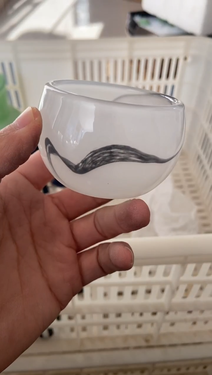 杯子瓷无运费险有瑕疵的摄影的产品有使用过的痕迹有点脏介意勿拍